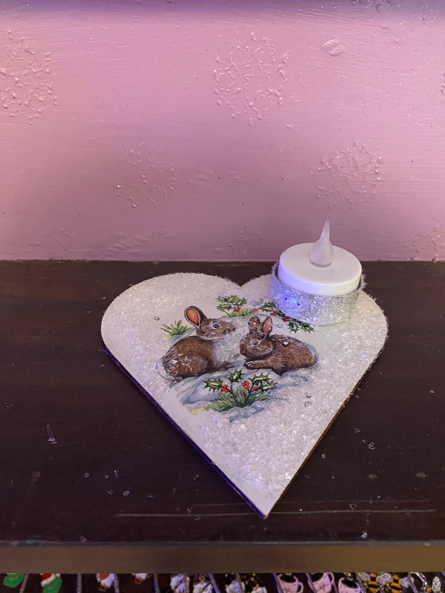 Bunny heart shaped glitter tealight holder