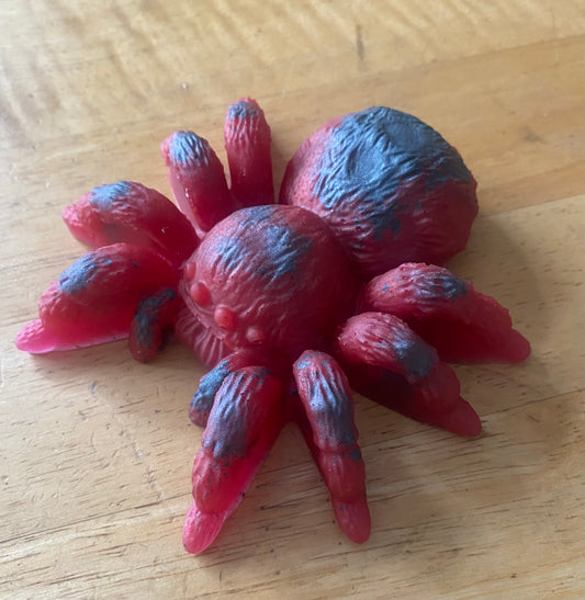 Resin spider red