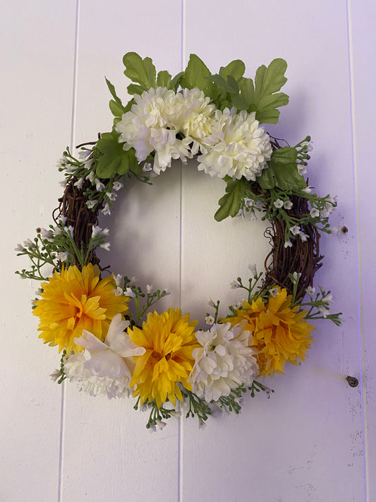 Small artificial flower wreath