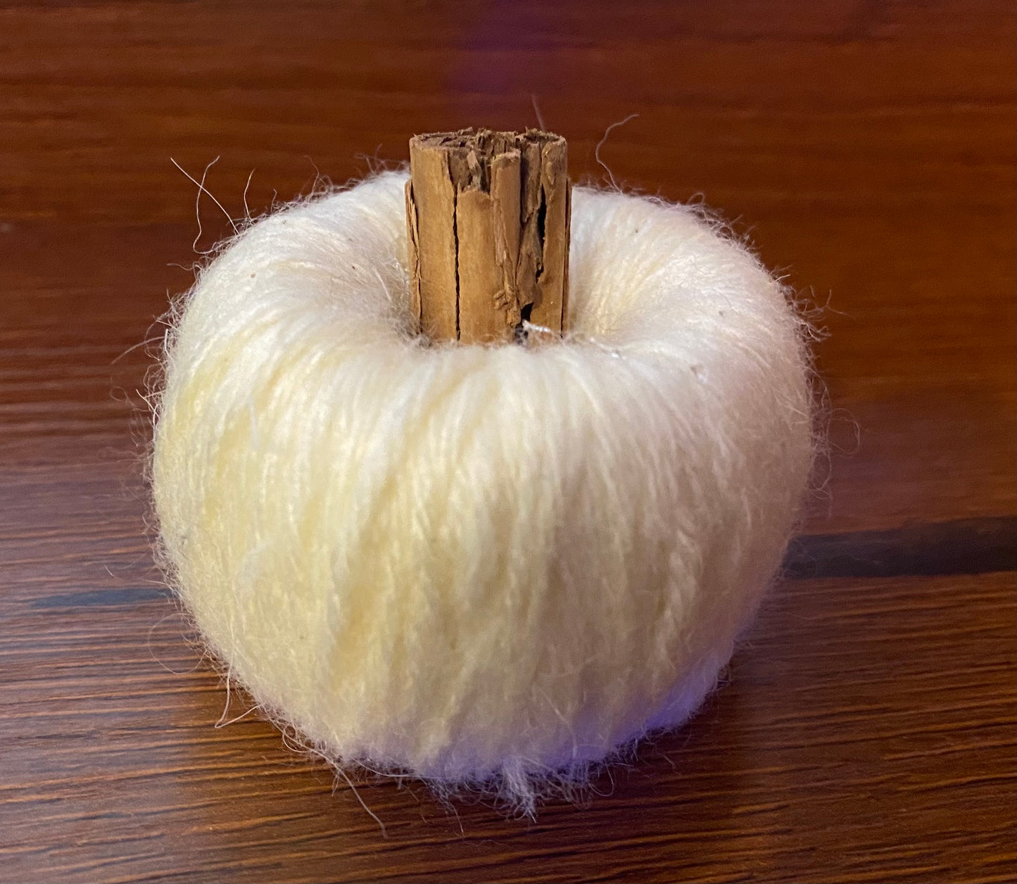 Pom Pom pumpkin cream