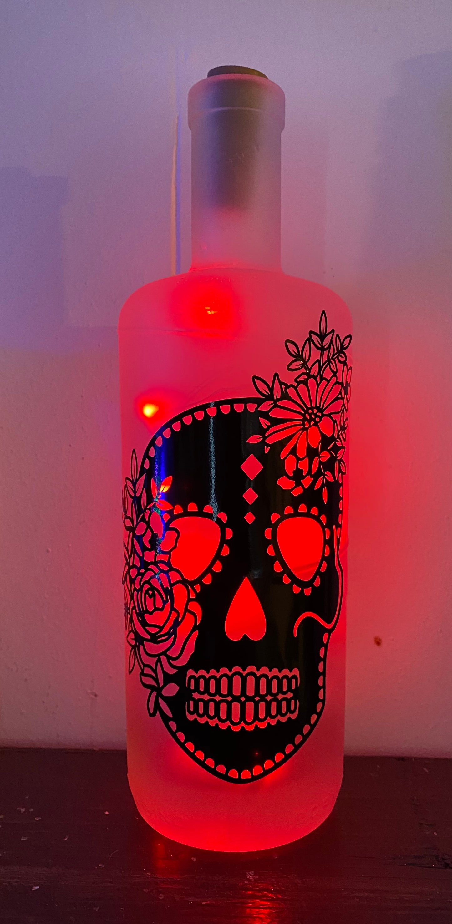 Frosted skull light up bottle