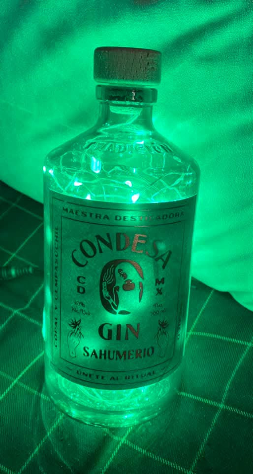 Electric bottle lamp gin