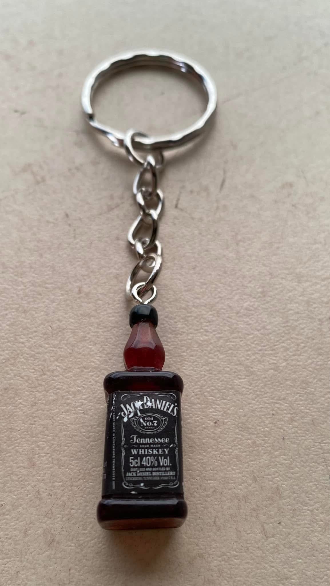 Original whiskey bottle keyring