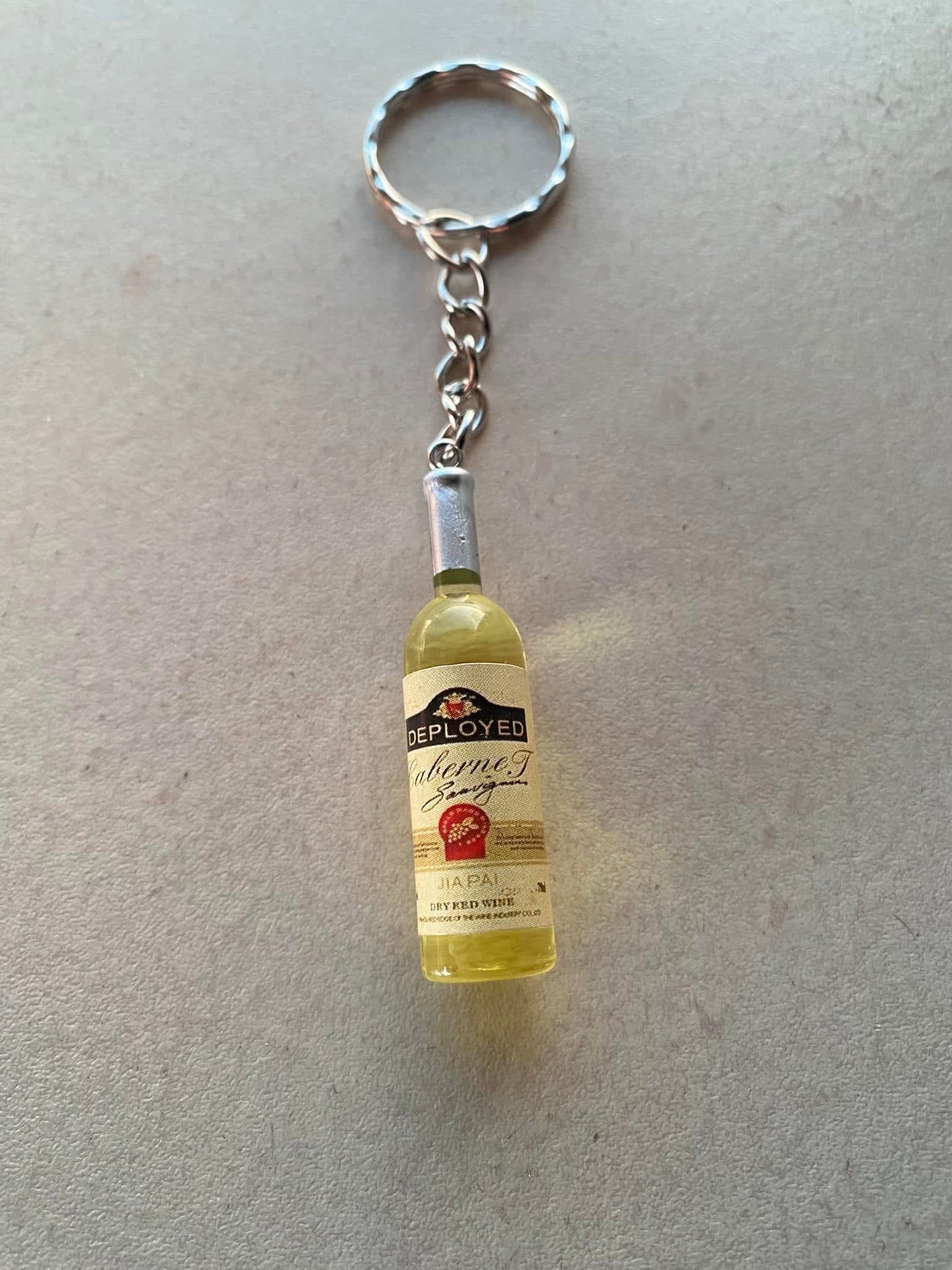 White Wine bottle keyring