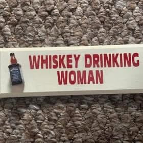 Whiskey hanging plaque