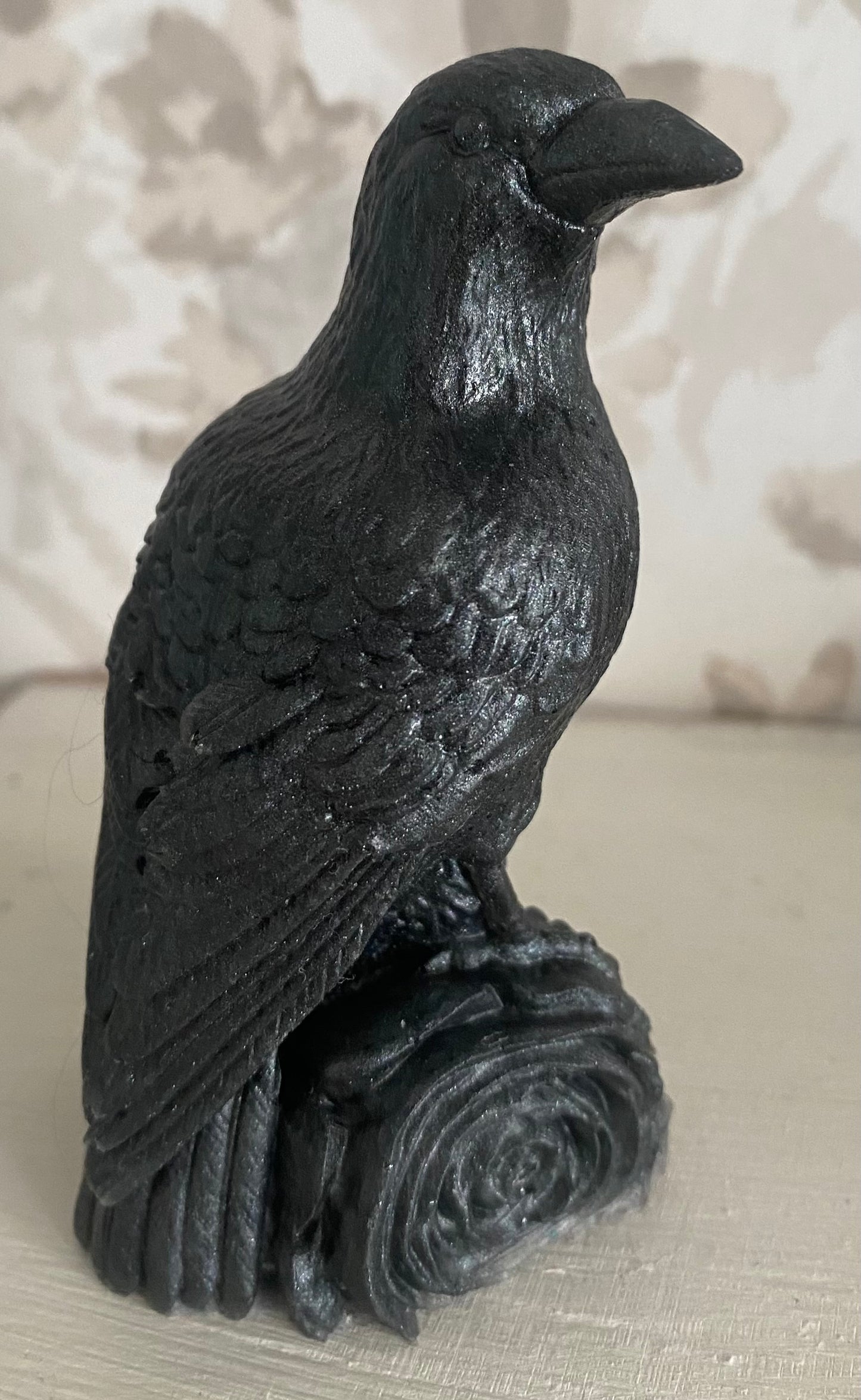 Resin raven figure