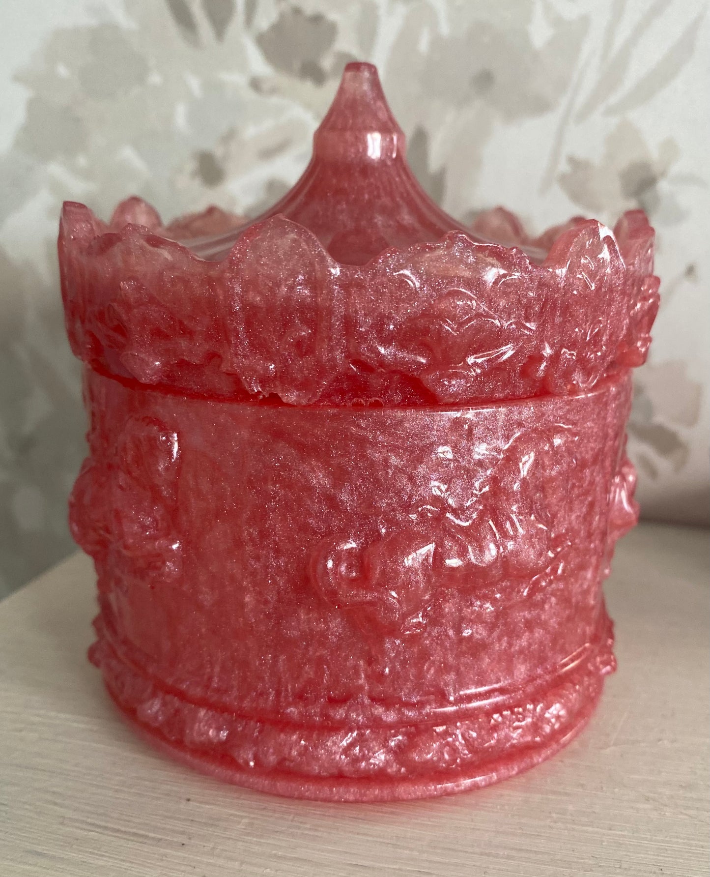Carousel resin trinket box