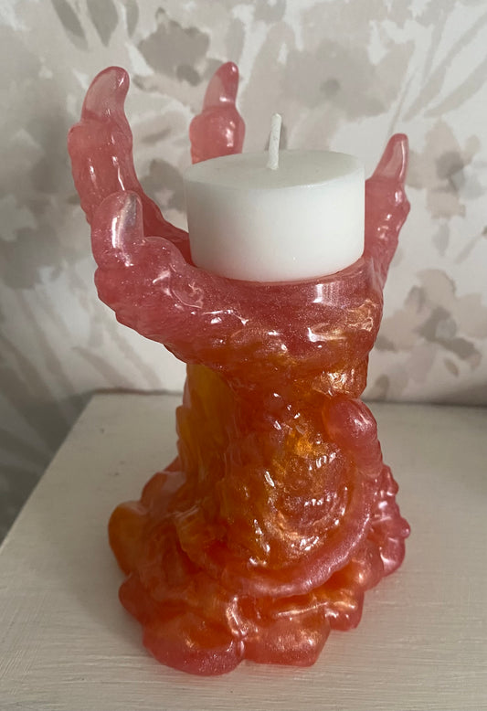 Resin dragon claw tealight holder