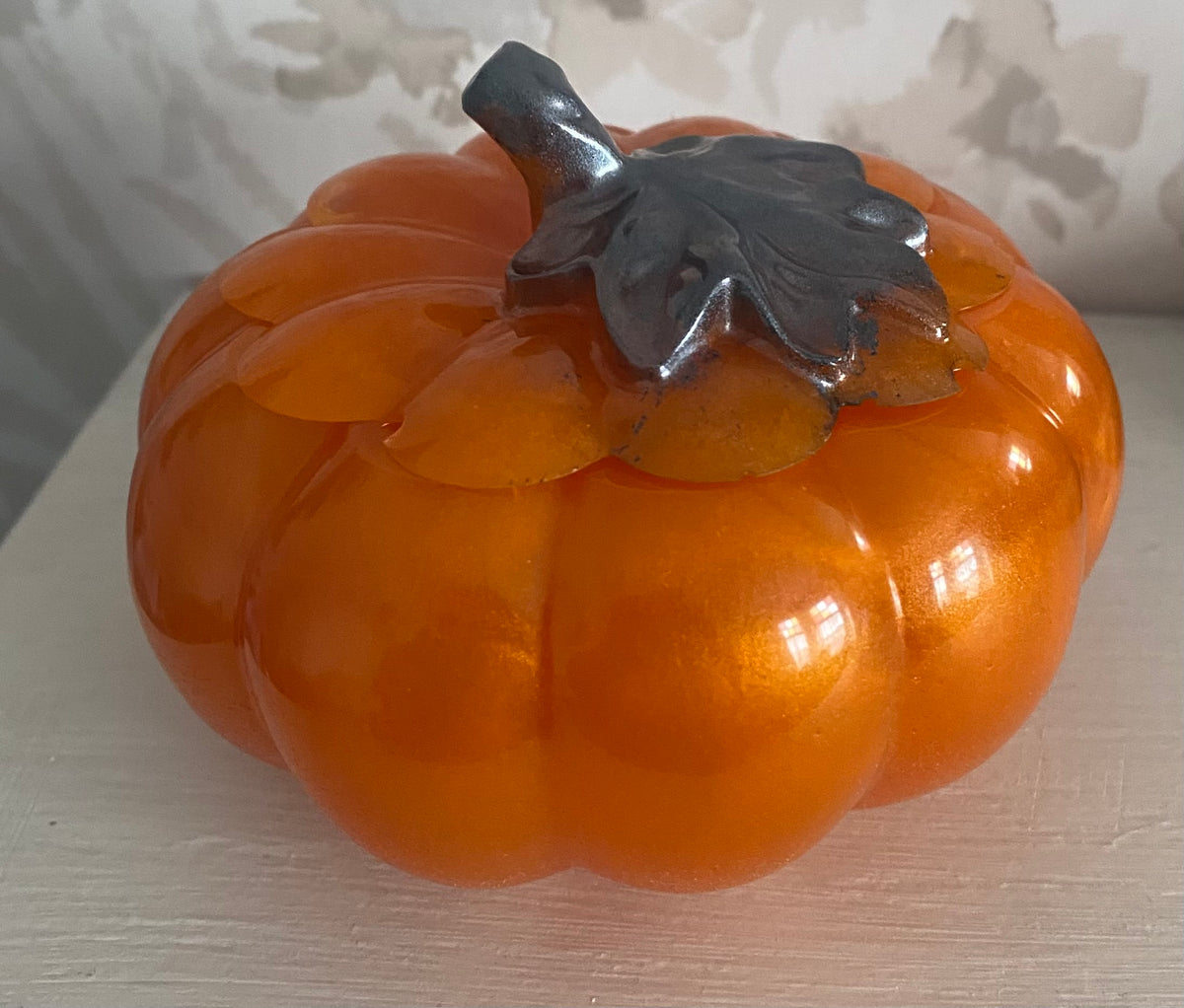 Resin pumpkin trinket box