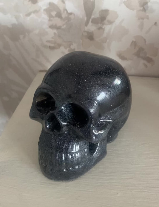 Resin skull black glitter