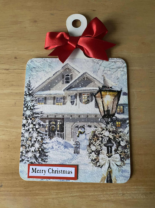 Snowy scene decorative cheeseboard hanger