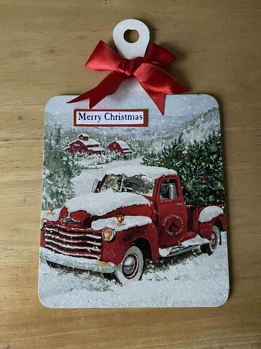 American truck in snow cheeseboard hanger
